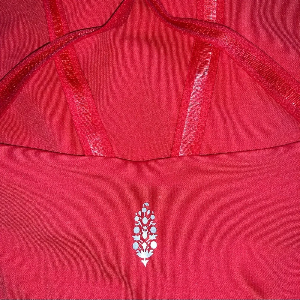NWT Round Robbin bra by FP Movement from Free People in size XS_9